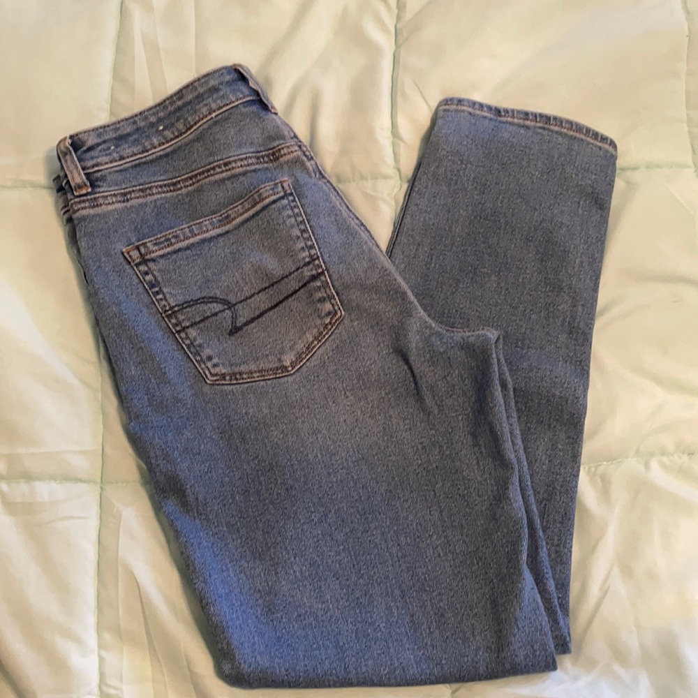 American Eagle Mom Jeans
